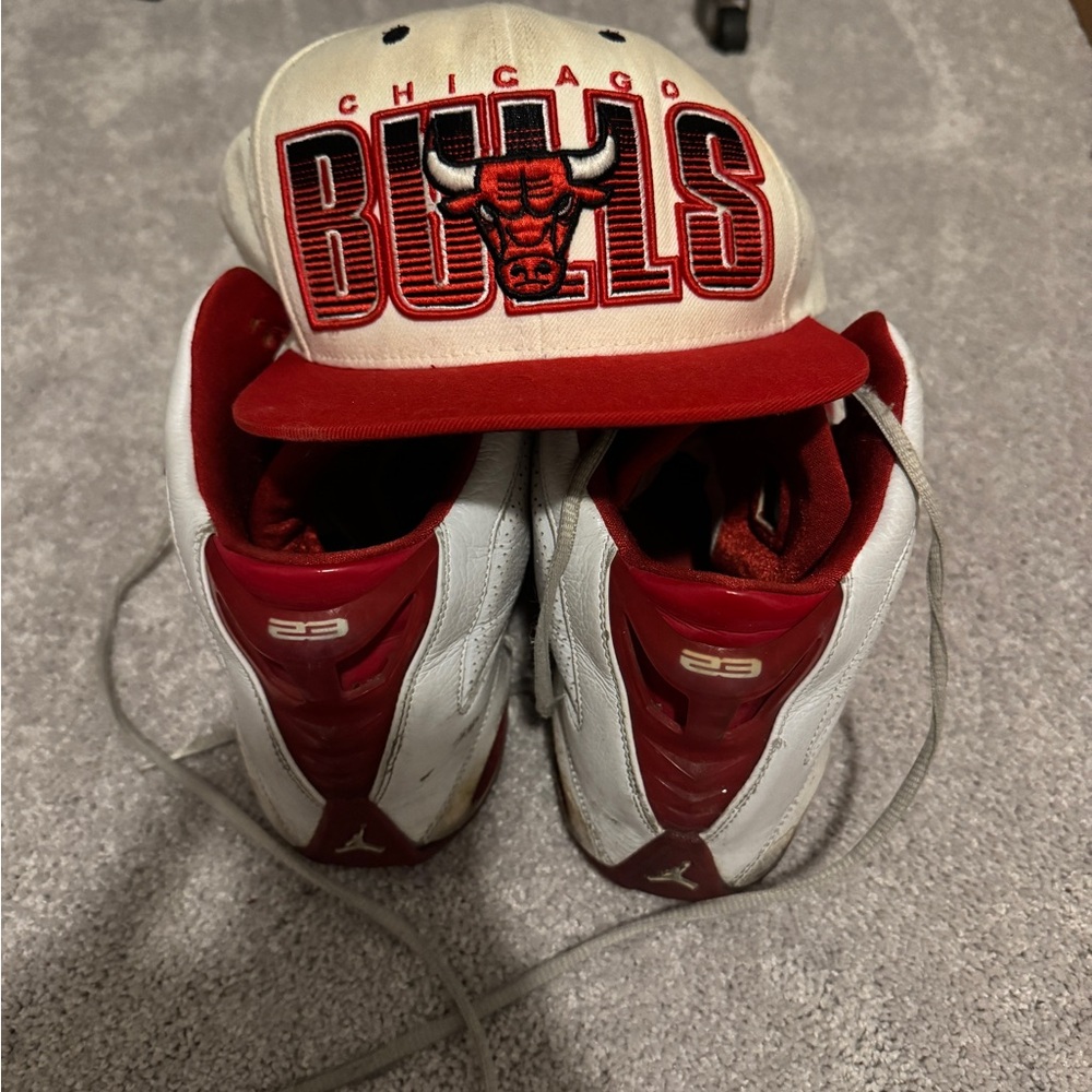 Chicago Bulls Cap and Sneakers Set